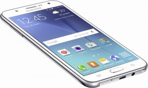 Samsung Galaxy J7 700x416